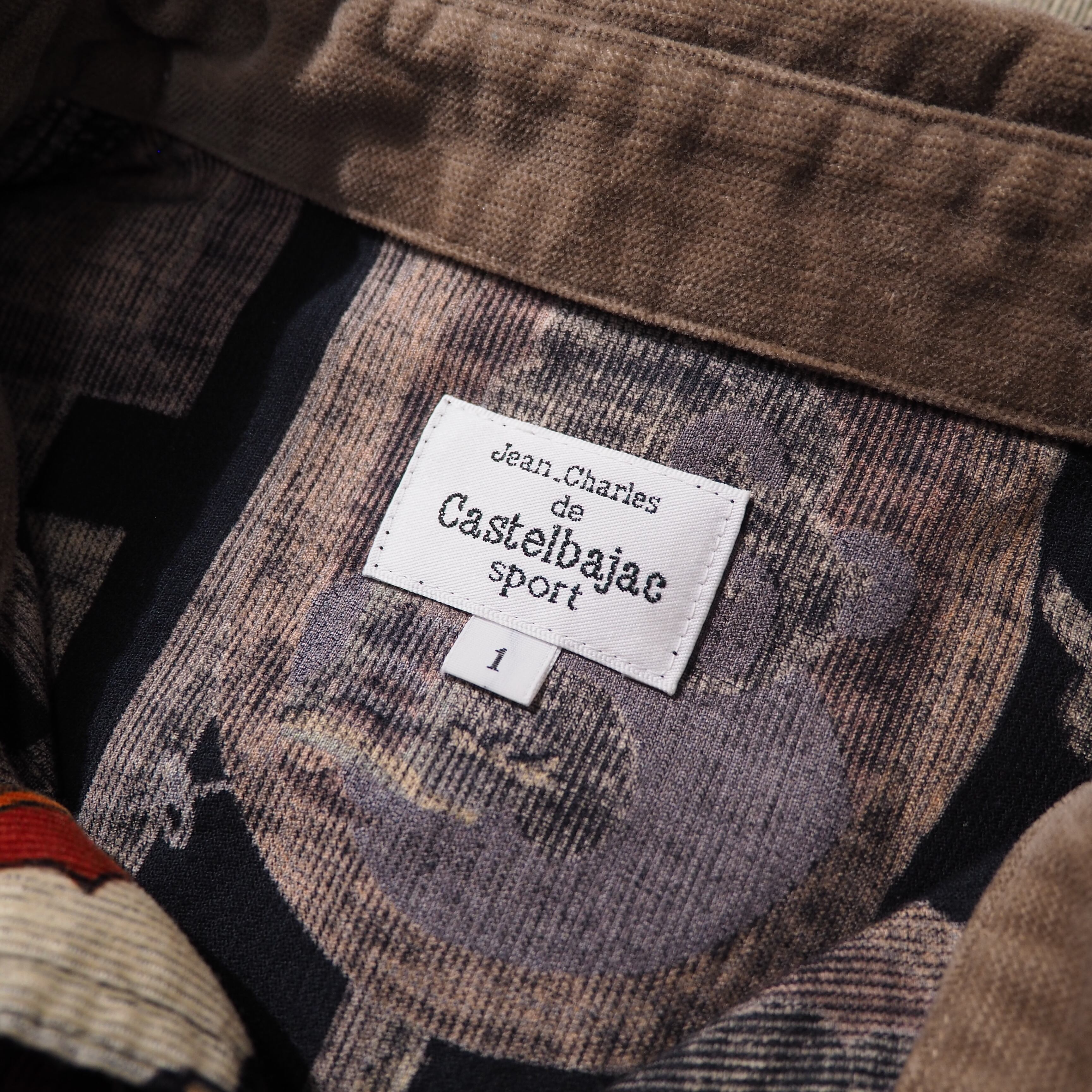 1990s ” Castel bajac ” colorful retro character printed vintage corduroy shirt