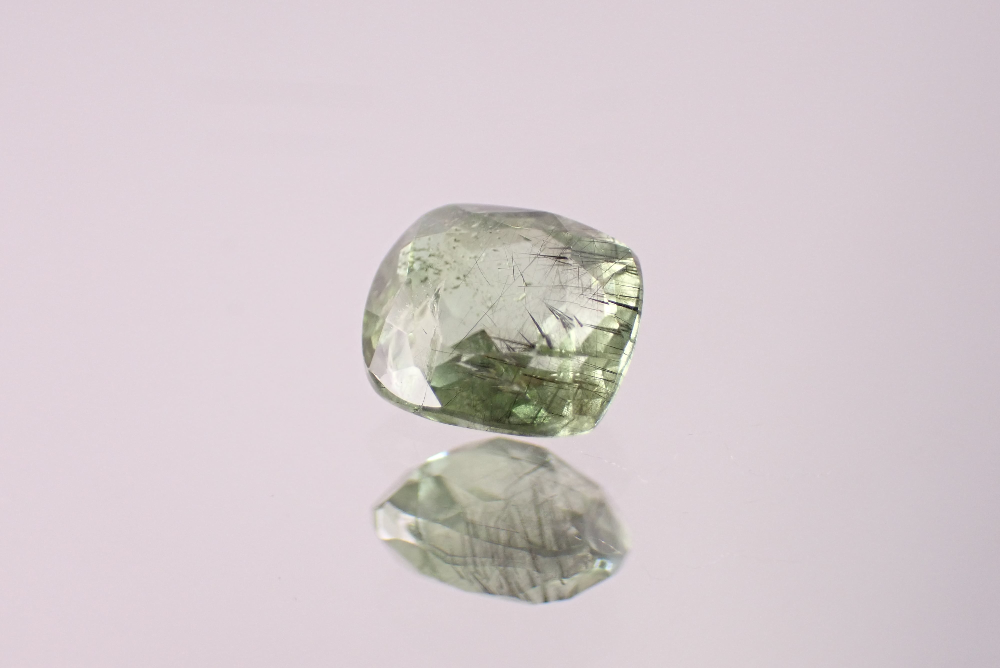 ルドウィジャイトインペリドット 1.89ct [D2-527] | differencee