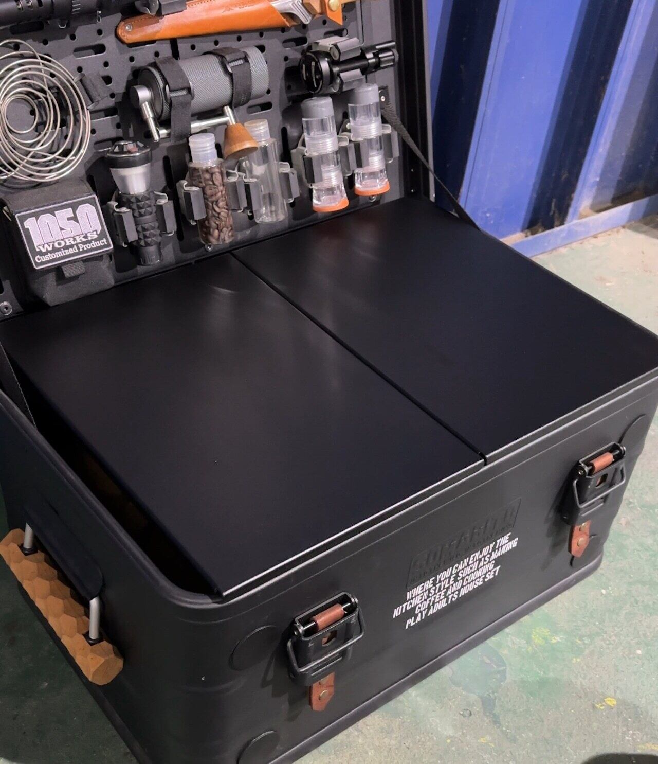 1050works TABLE TOP 