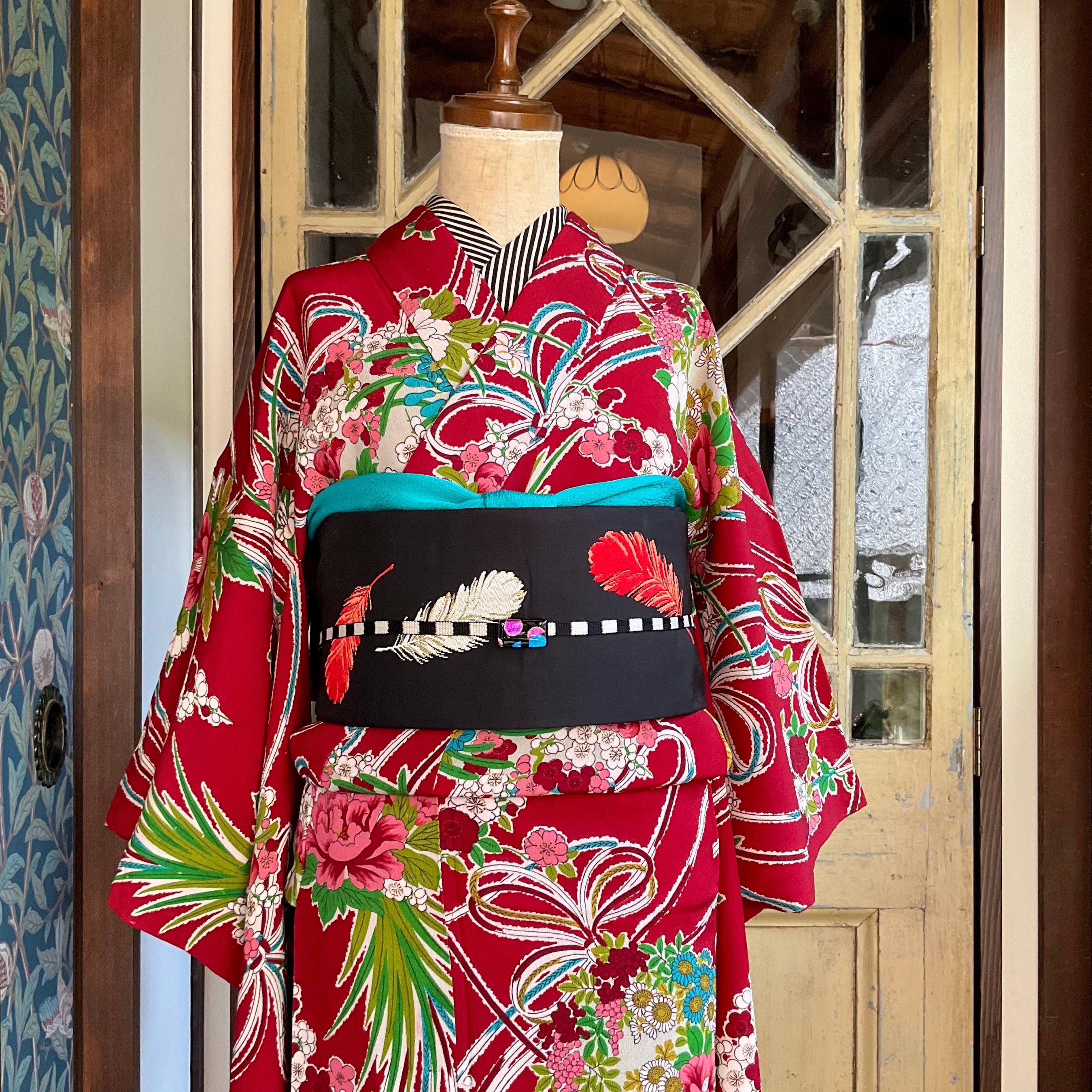 鳩のお散歩＊織模様 刺繍 鳥 鳩 ハト 紅白 お祝い アンティーク名古屋