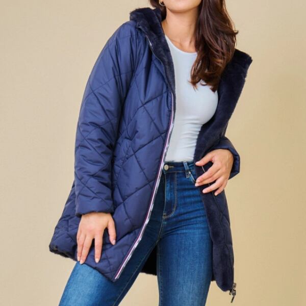 柄シャツ・プリントシャツで人気。FURASUKO LA VOSTRA ヨーロッパ各国 