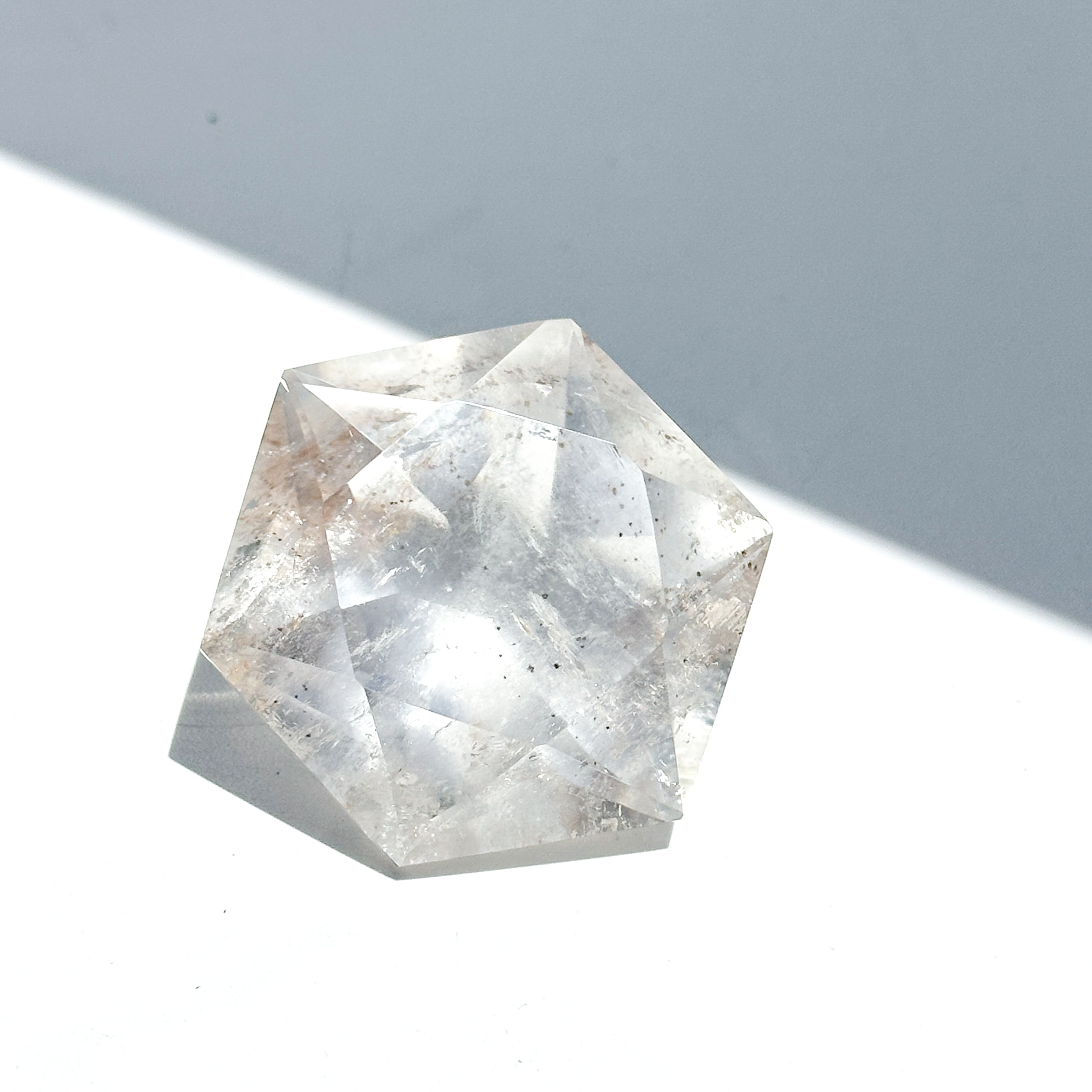 【高品質】ミナスジェライス産クリアクォーツ ダイヤモンドカット12◇ Clear Quartz Diamond ◇天然石・鉱物・パワーストーン・インテリア