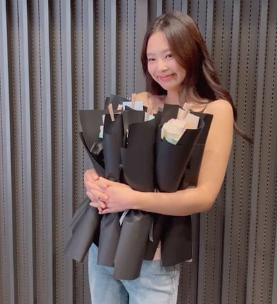 BLACK PINKジェニー着用/FLIP FLAP 02/ヒール 4CM/ユニセックス PAESBLACK PINKジェニー着用/FLIP FLAP 02/ヒール 4CM/ユニ