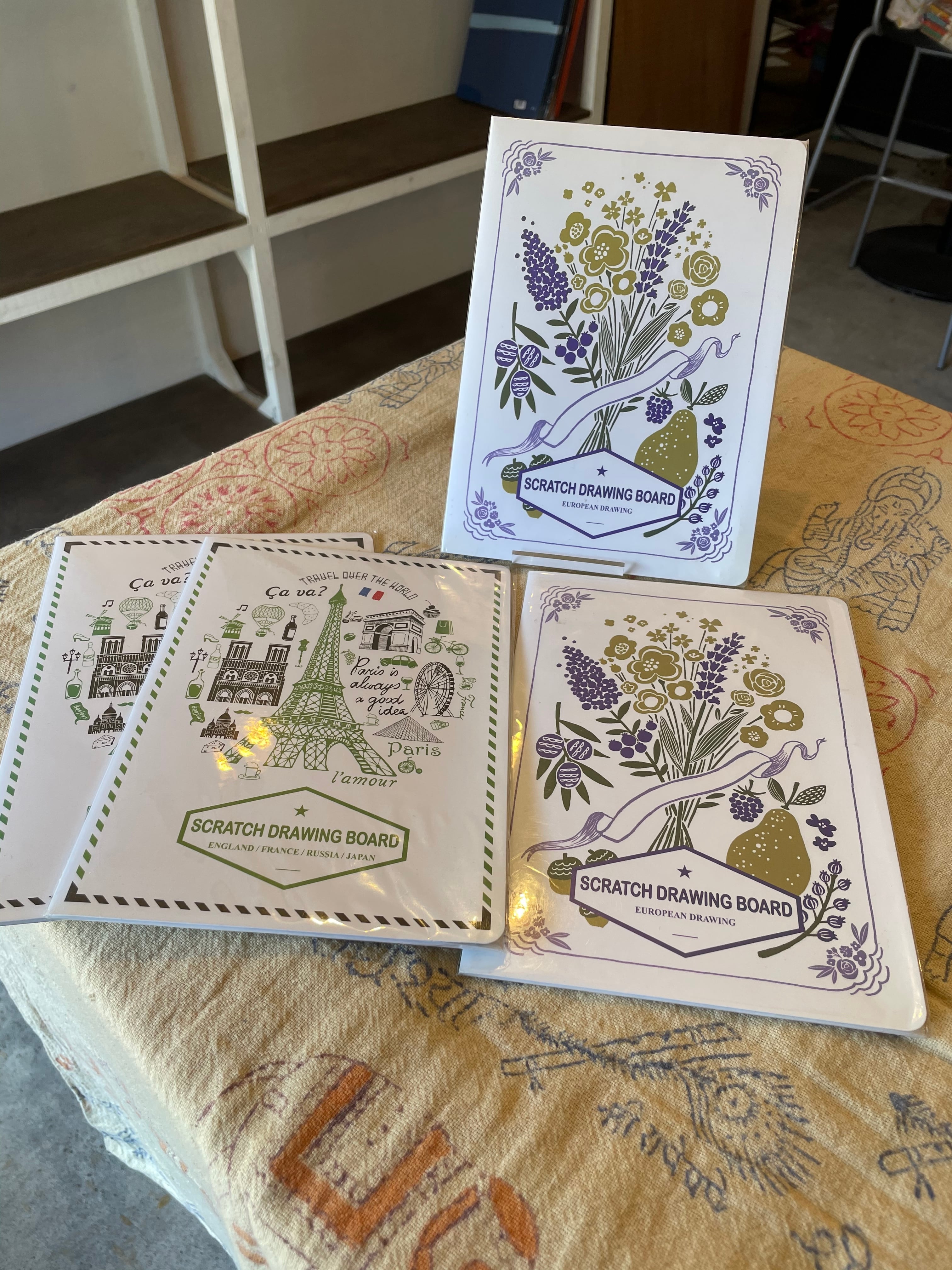 スクラッチドローイングボード | 文具とデザイン すいか堂