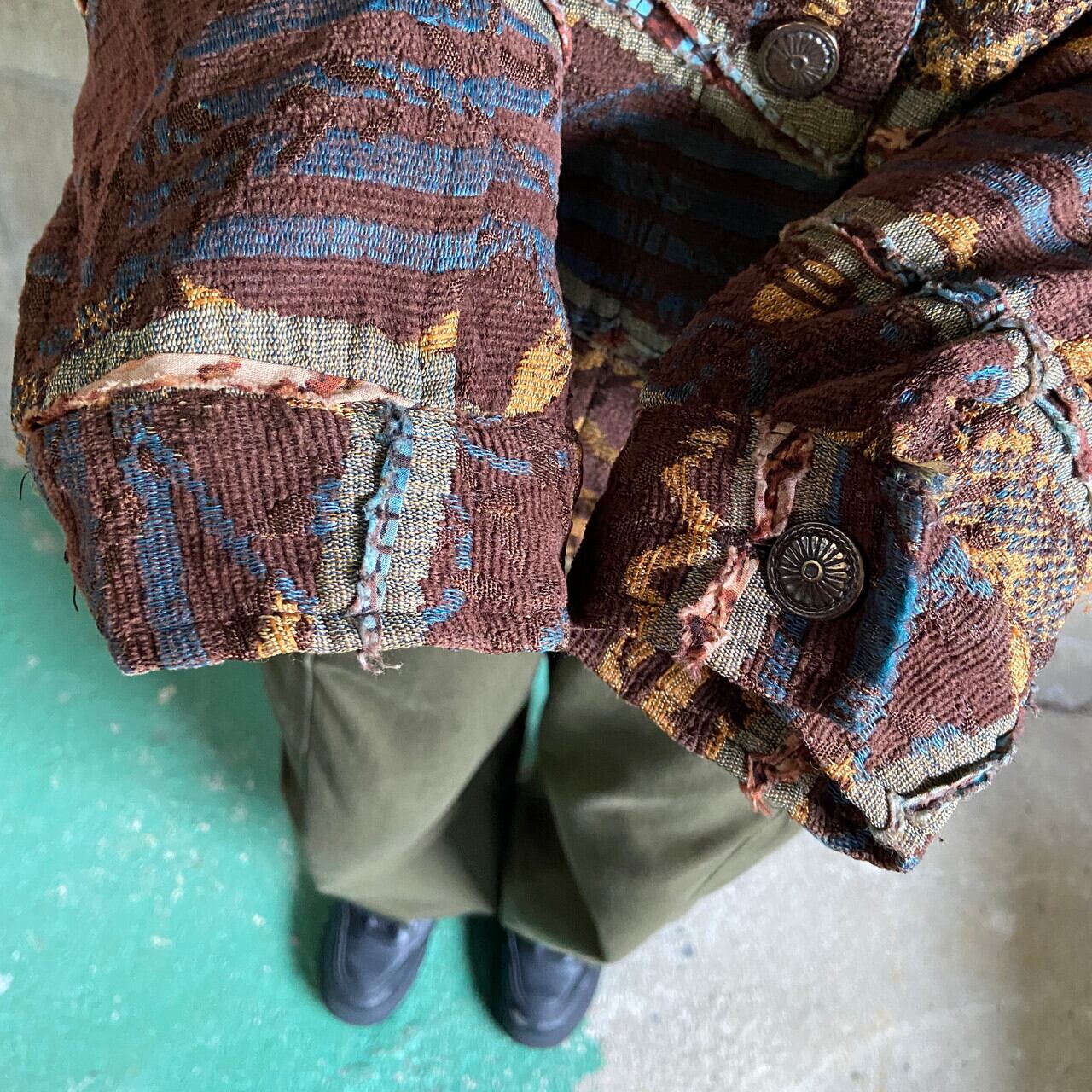 【一点物】総刺繍 ジャガード 総柄 マルチカラー インド製 ウールジャケット L