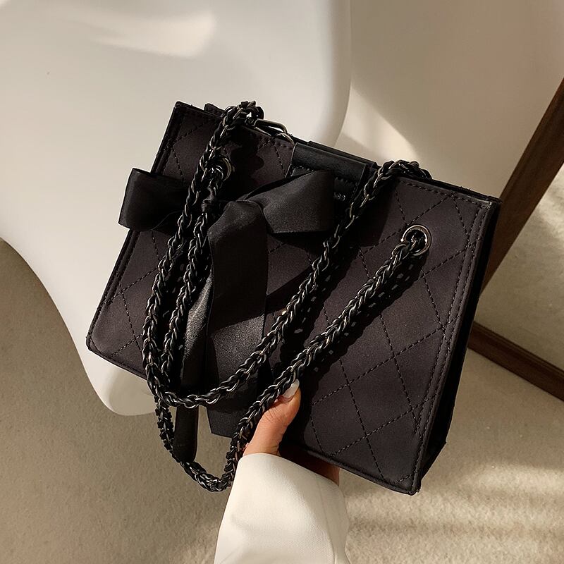 スタイルレディースチェーン スクウェア メッセンジャーバッグ 手作りハンドバック92521261021