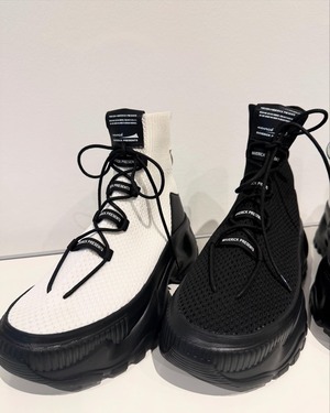 メゾンマヴェリックプレゼンツ　Mesh-knit High-Top Chunky Boots