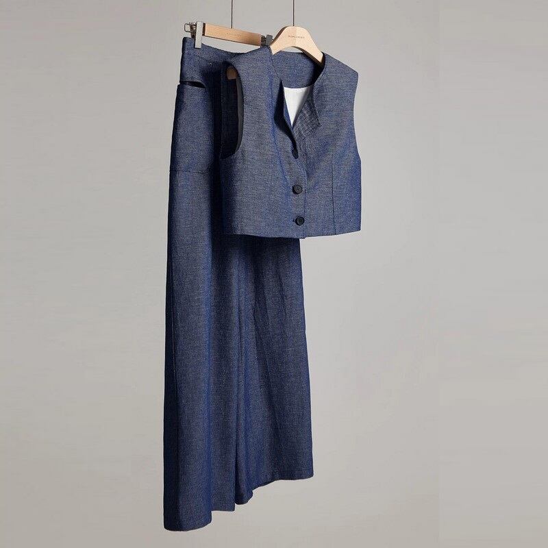 vest top + high waist straight wide leg pants W00259