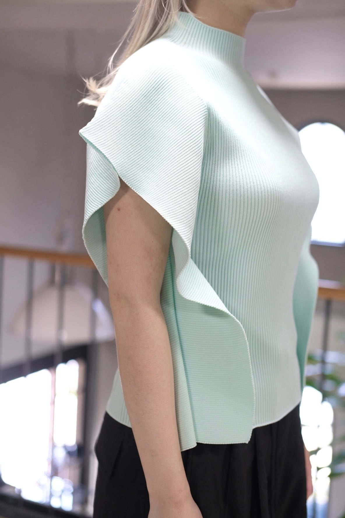 CFCL】PORTRAIT CREASE TOP -CLEARLY AQUA- | loop