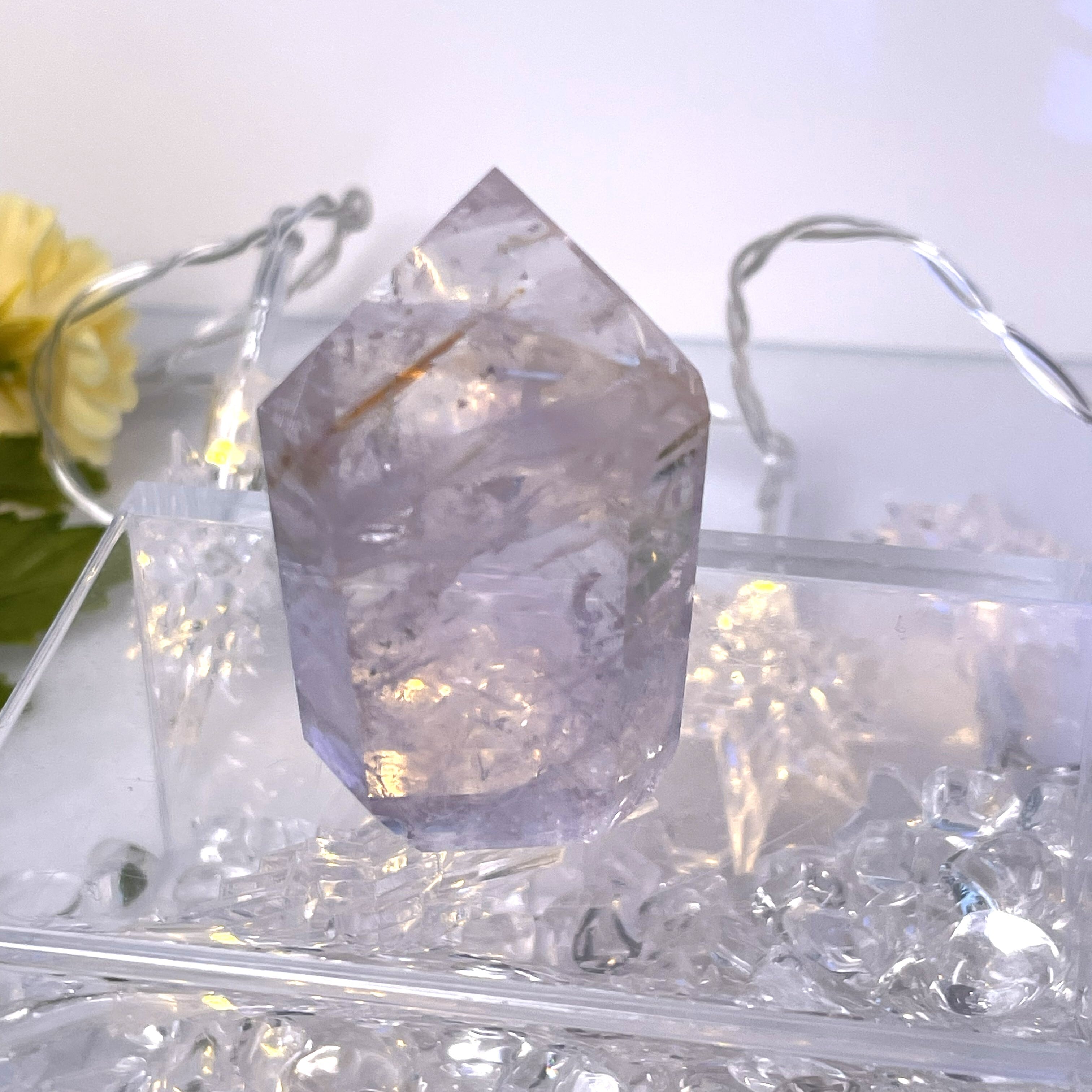 【魂の記憶を照らし、使命を目覚めさせる黄金の光】発光ゴールデンファントムアメシスト　ポリッシュポイント G6_1