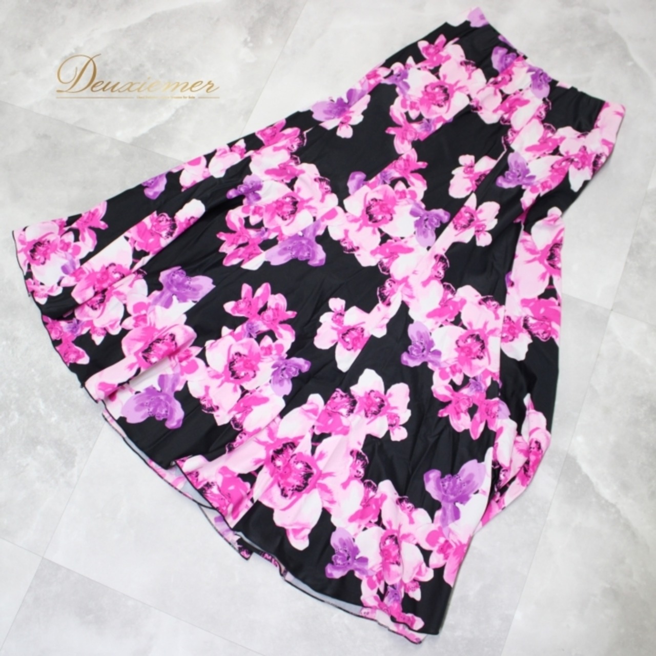 社交ダンス 衣装 スタンダード スカート レッスンウェア 女性用 オールシーズン ブラック系 ピンク系 花柄 黒 練習着 かわいい ポップ フレアスカート エレガント おしゃれ 可愛い デザイン 伸縮性 ダンス用 コスチューム フラワープリント 春夏 秋冬 おすすめ お買い得 スタイリッシュ 使いやすい 柄物 美しい 練習用 着心地 良い