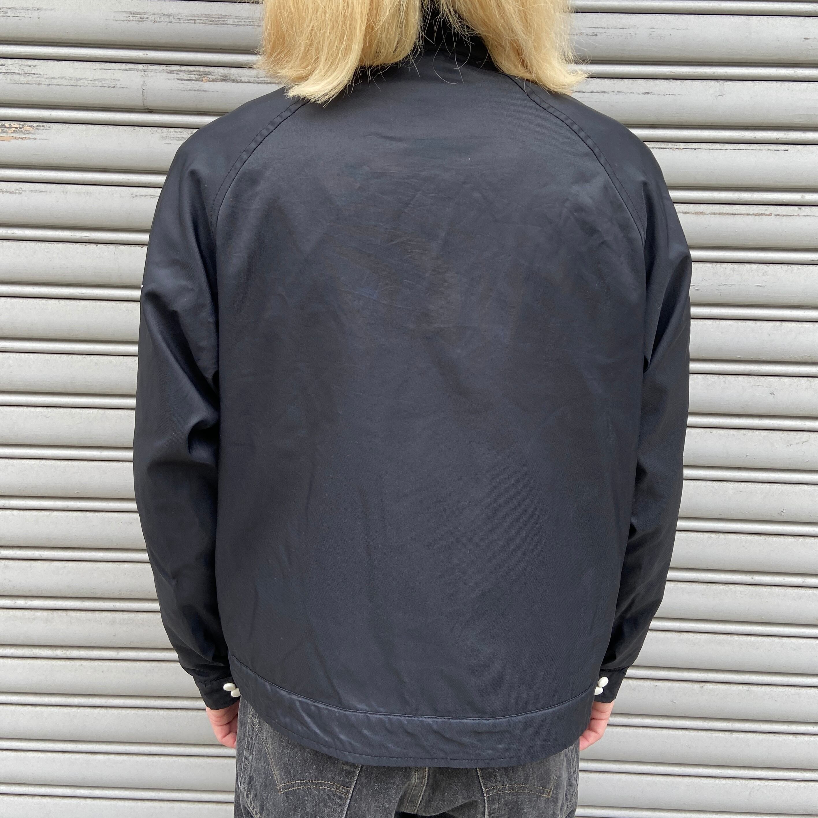 90s ナイキ ナイロンジャケット 短丈 黒 S-M相当 スウォッシュロゴ