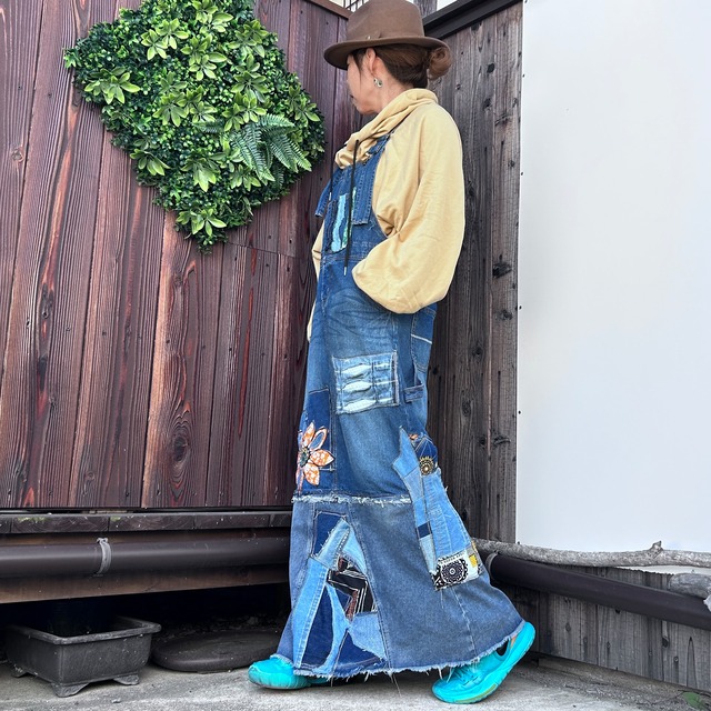 リメイクデニムジャンバースカート