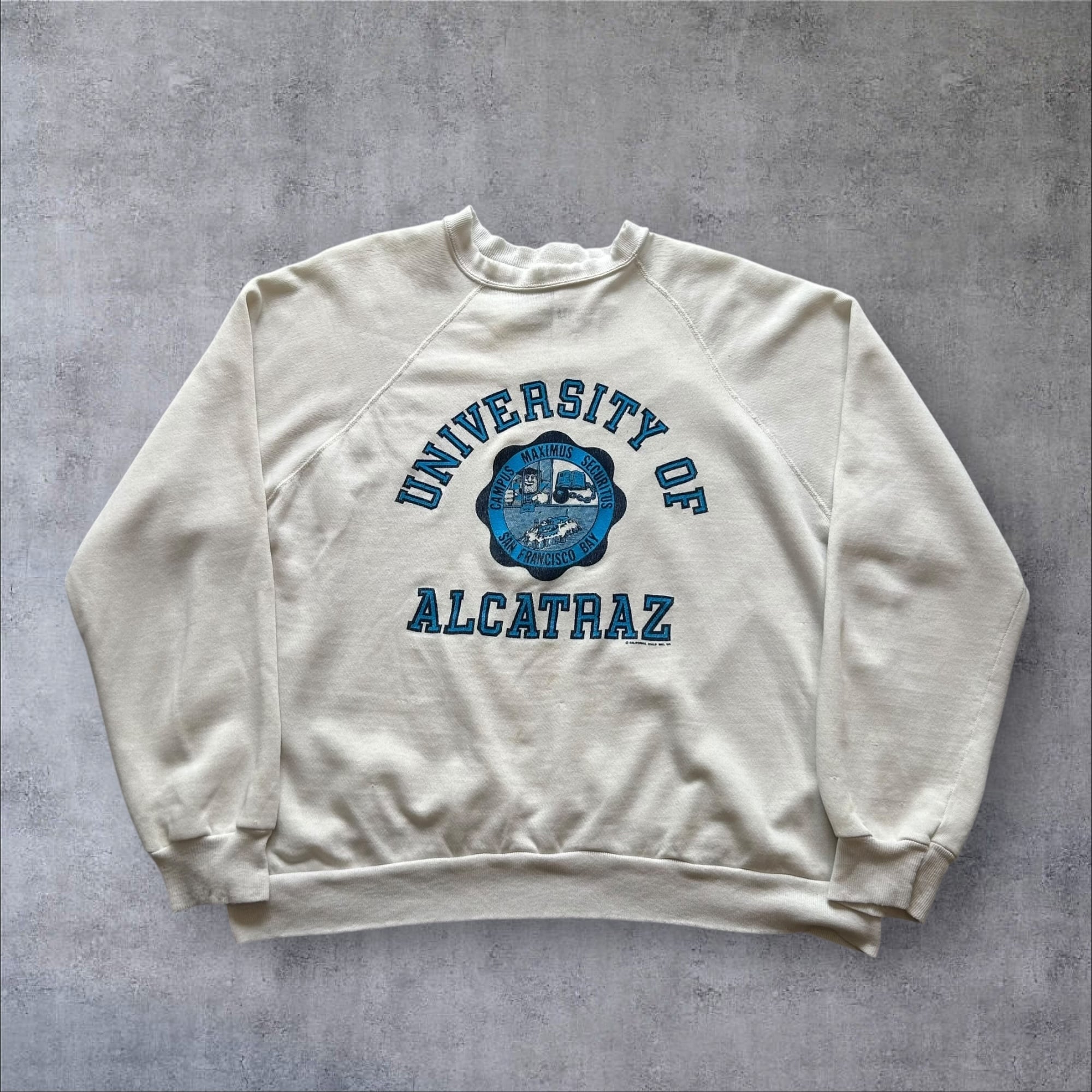 〜1980s University Of ALCATRAZ Raglan Sleeve Sweat【高円寺店】