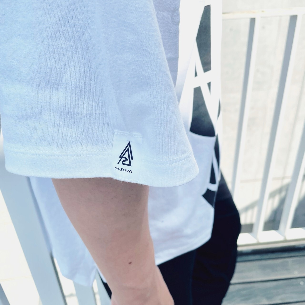 【BONNO】ビッグロゴTシャツ