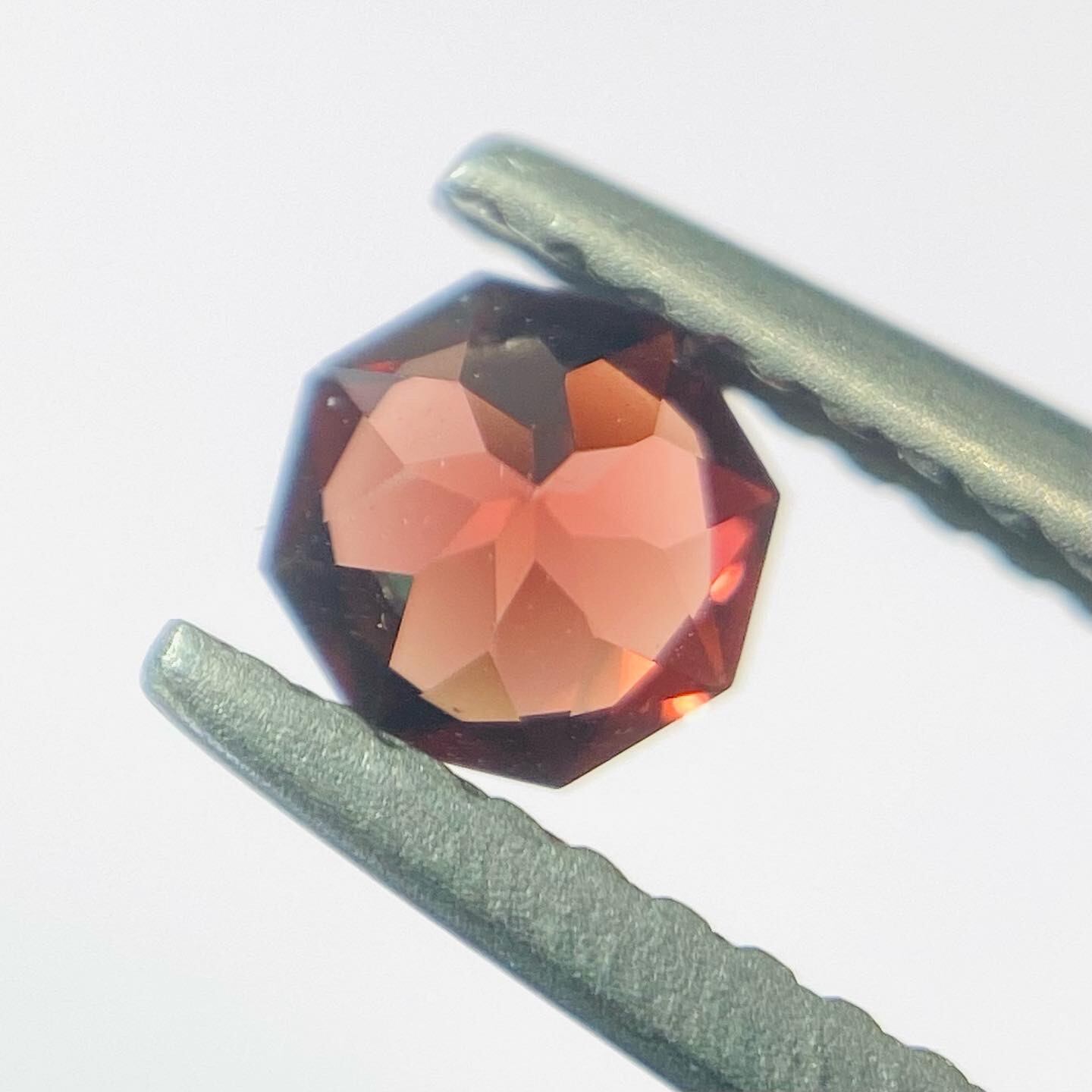 Yさま専用　レッドスピネル×2