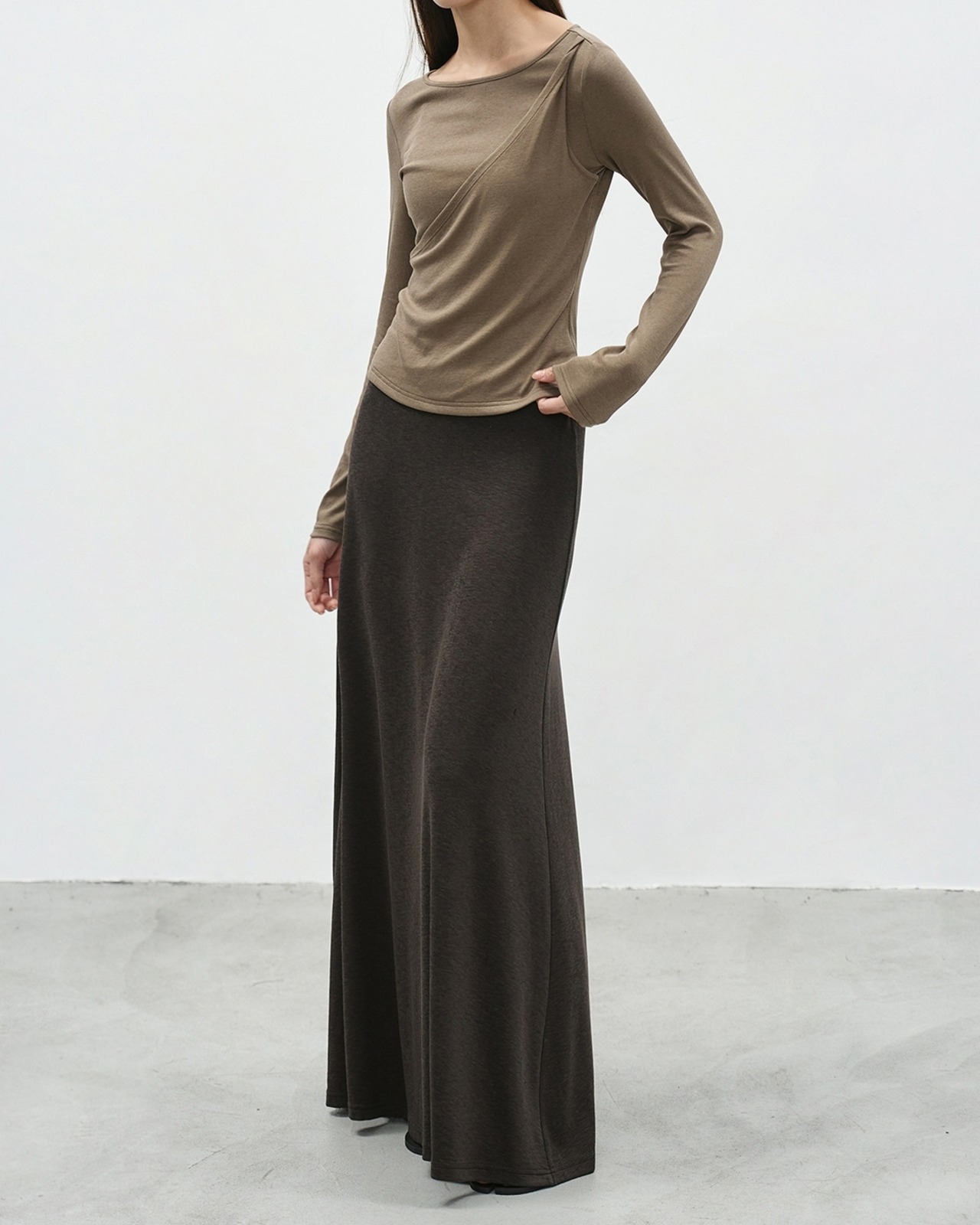 Maxi length a-line long skirt L0146