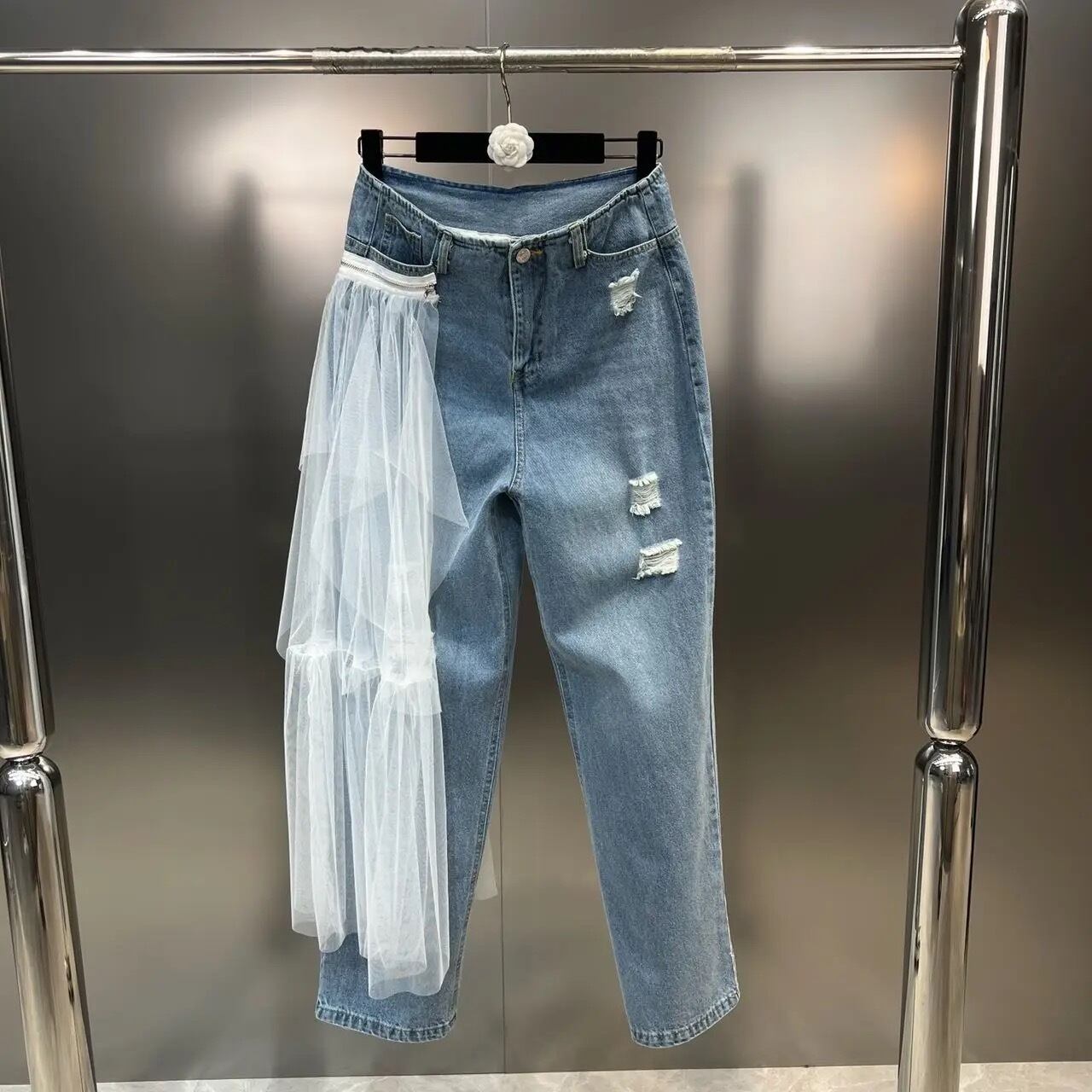 3size / チュールドッキングダメージデニムパンツ