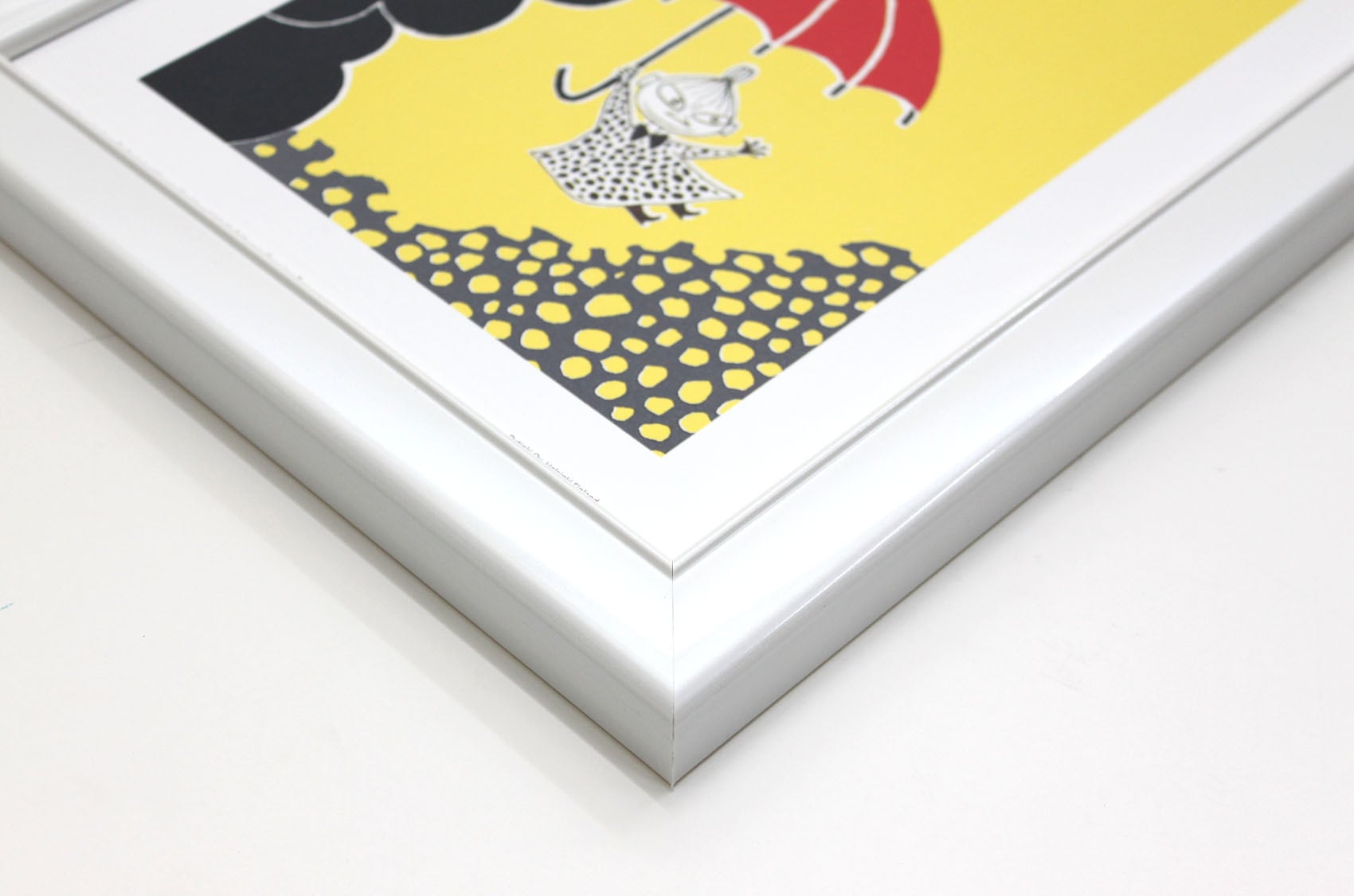 ムーミン 北欧 Putinki「リトル ミイ アンブレラ」送料無料 フレーム 展示用フック付アートポスター 絵画 インテリア アート