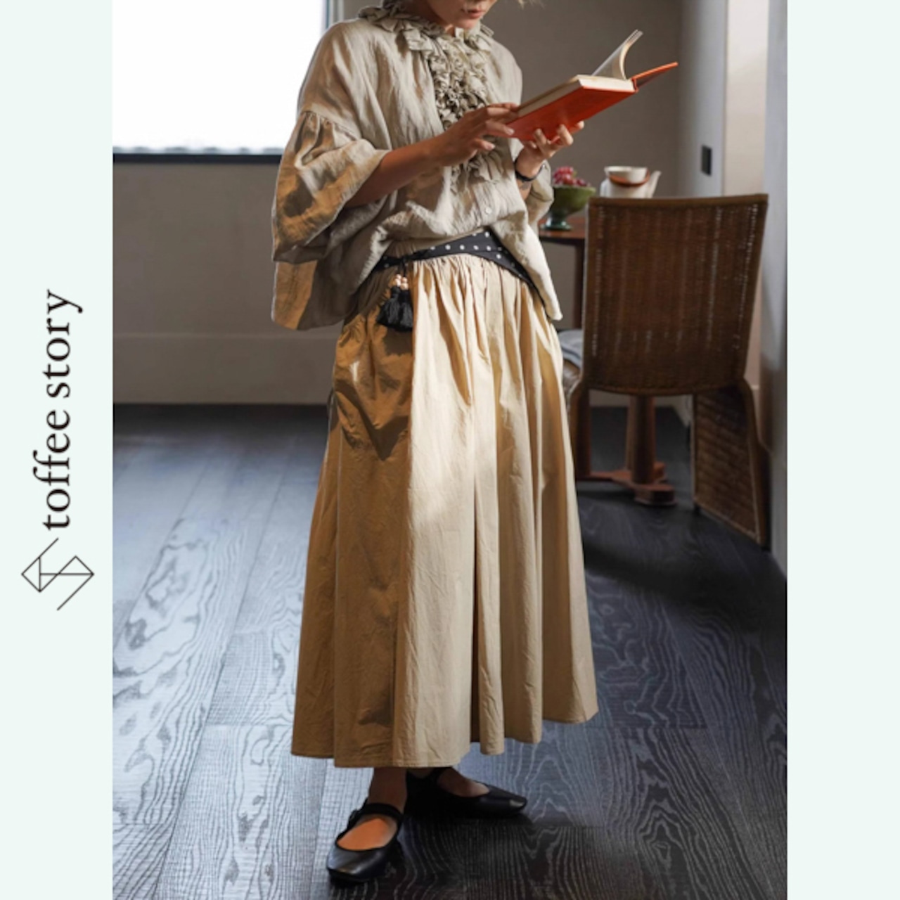 リネンフリルと陽だまりのバルーン袖シャツ 《W0190》