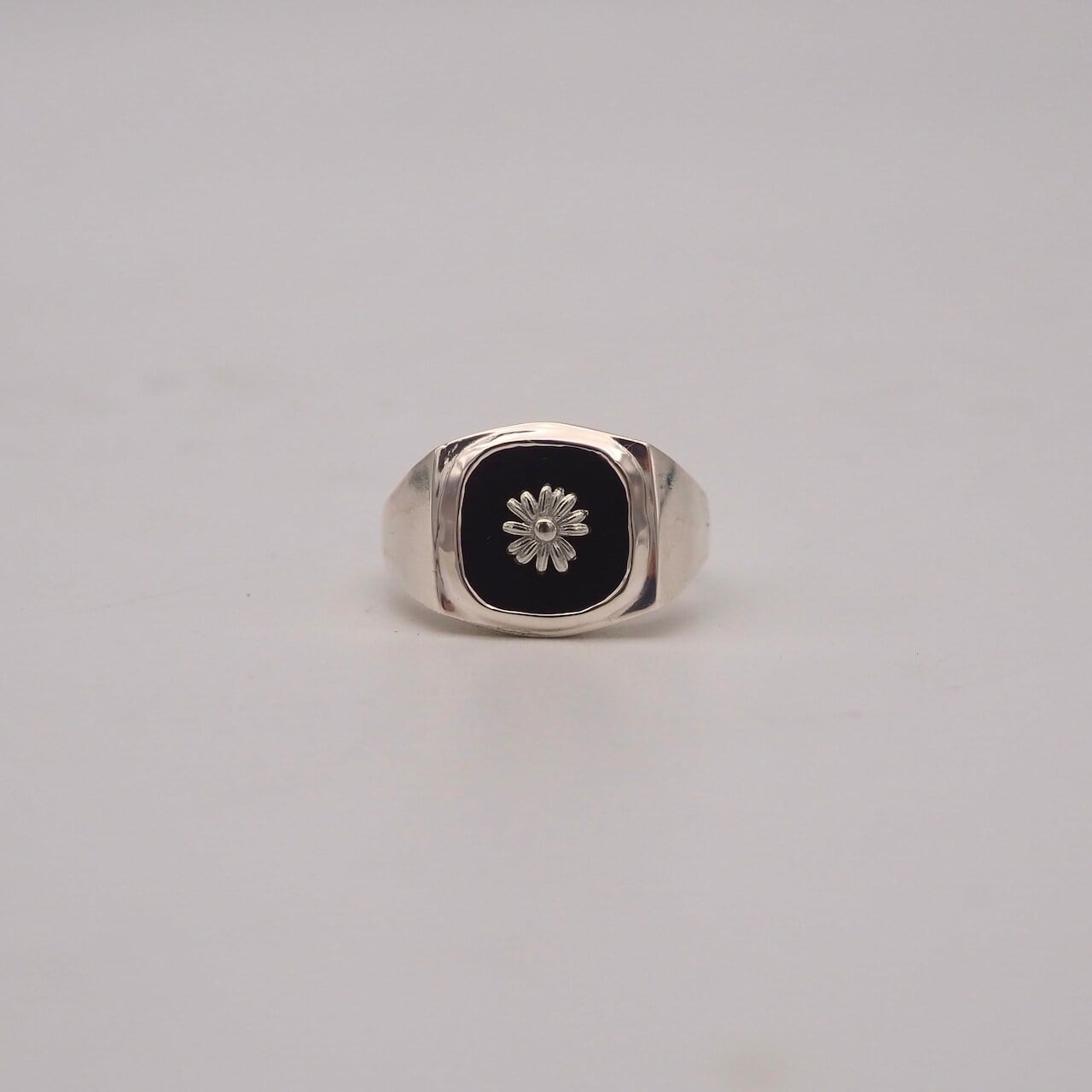 e8a5fcf96b8c41eacab5ac91b6439f