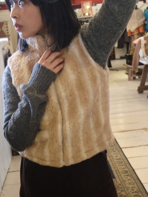 zip-up fleece boa vest【1068】