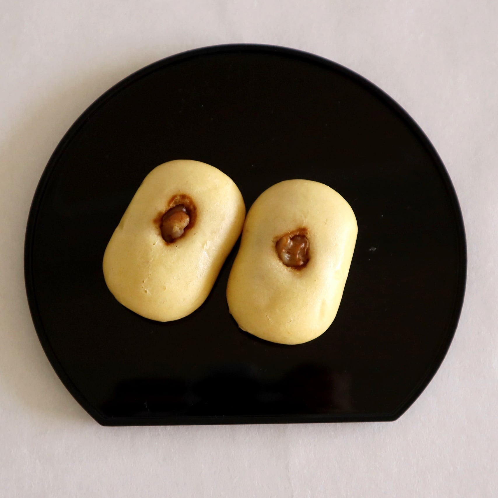 味噌くるみ饅頭 | 森の店っこや~花巻特産品オンラインショップ~ 味噌くるみ饅頭 | 森の店っこや~花巻特産品オンラインショップ~