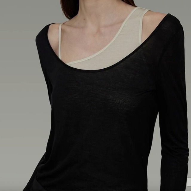 Asymmetrical Slim-Fit Knit-sew [26010043]