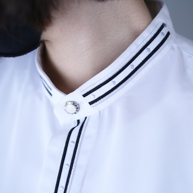 "刺繍" black and silver design fry-front band-collar minimal shirt