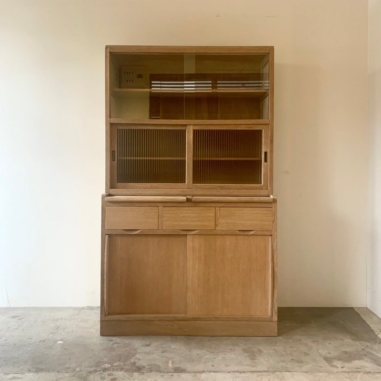 キャビネット　食器棚　古家具　0621