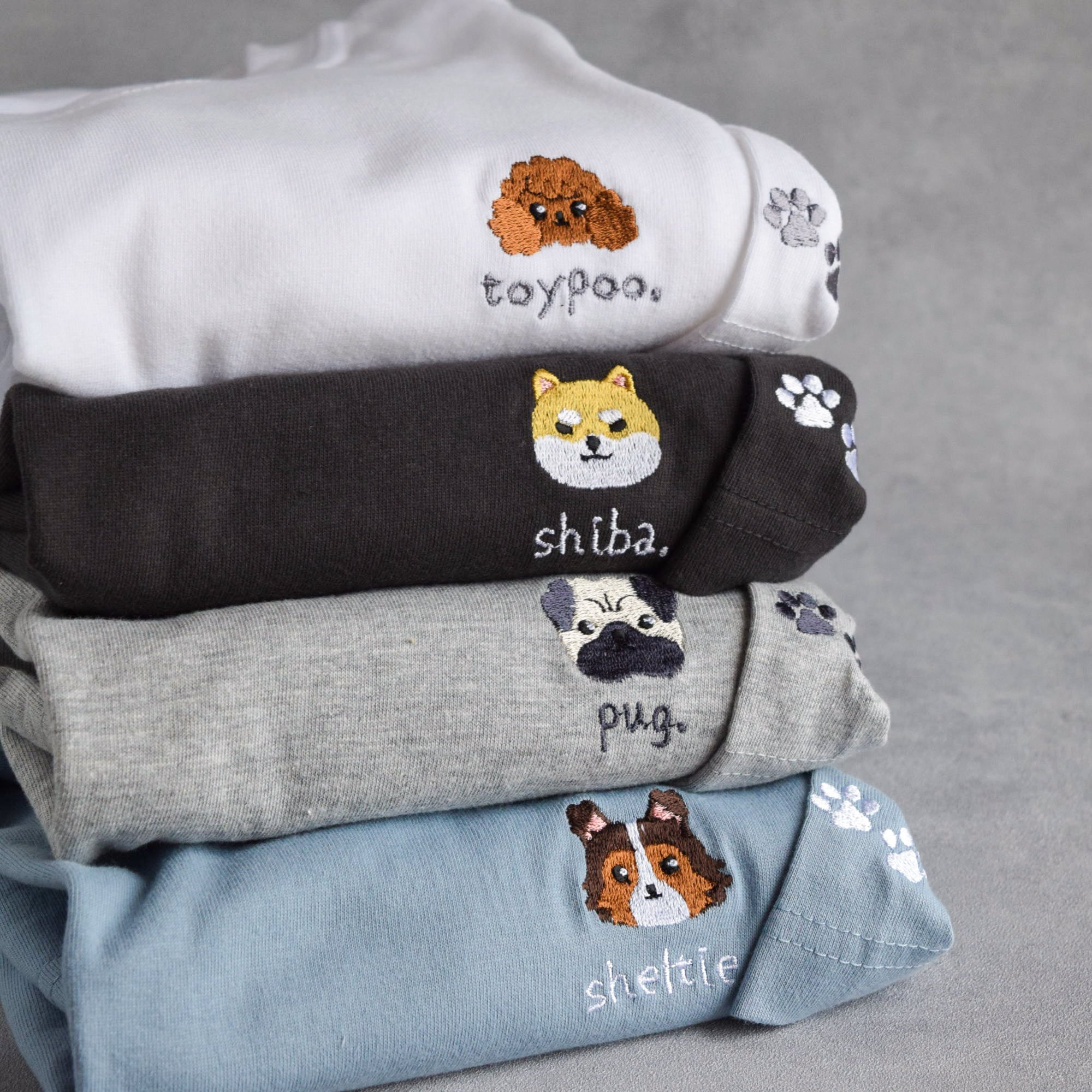 【絶版品】 犬の悪魔　刺繍パッチ / 日本未発売 2025新作】選べる犬種74種！ワンポイント犬刺繍Tシャツ 名入れ可