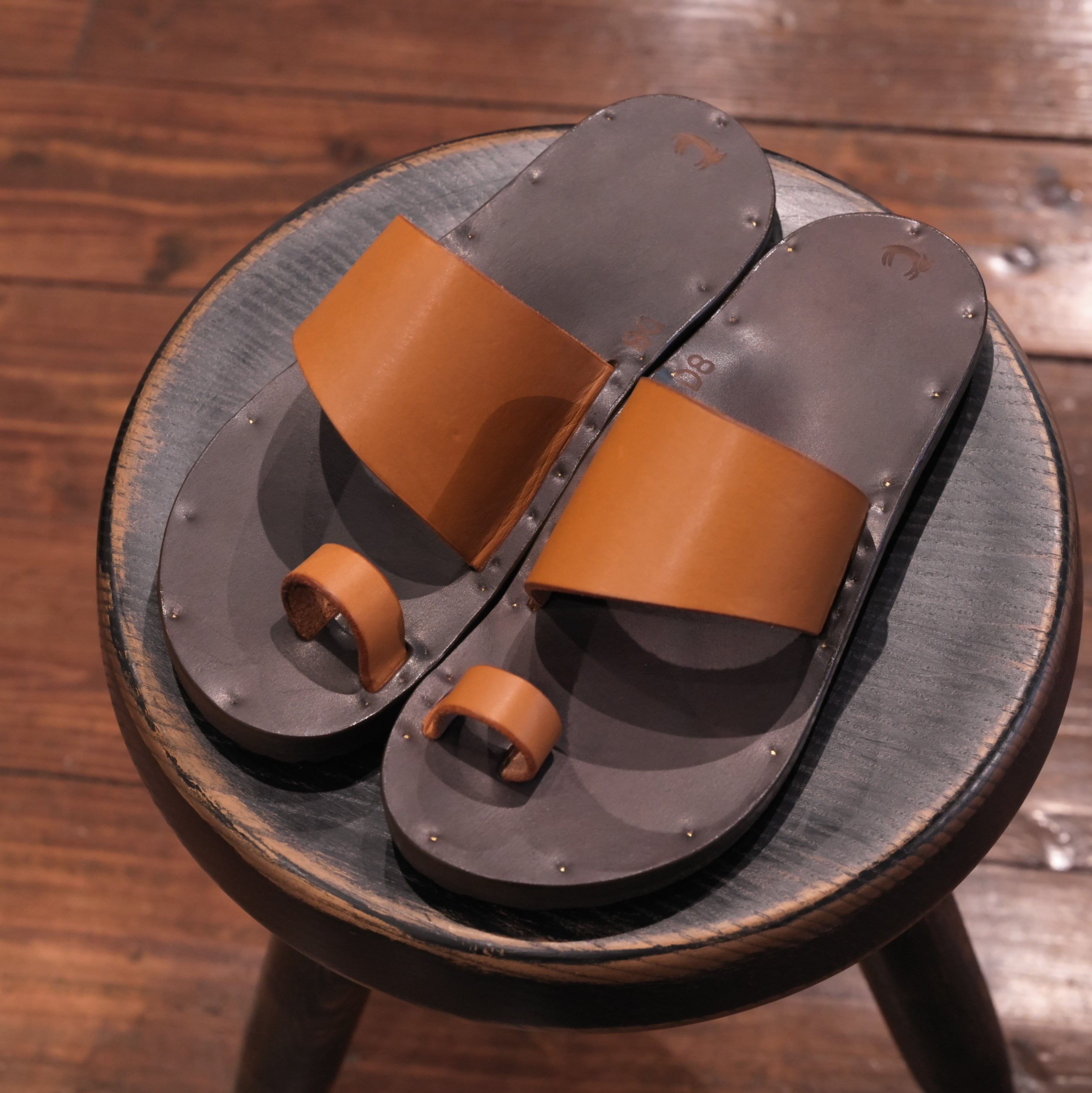 JUTTA NEUMANN (ユッタニューマン) "Alice" -Tan-