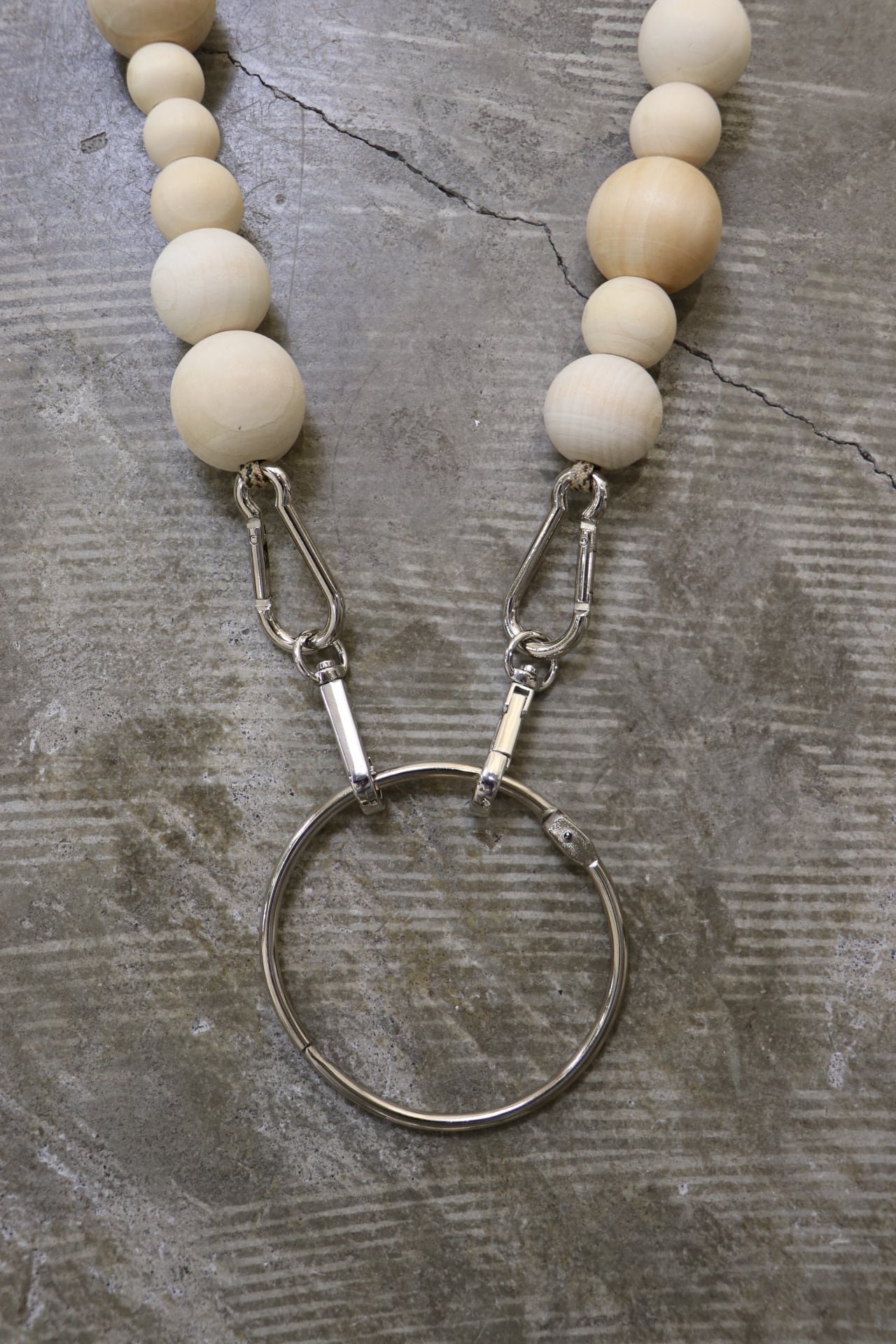 新品未開封satoko oishi ビーズ スマホストラップ ネックレス Satoko