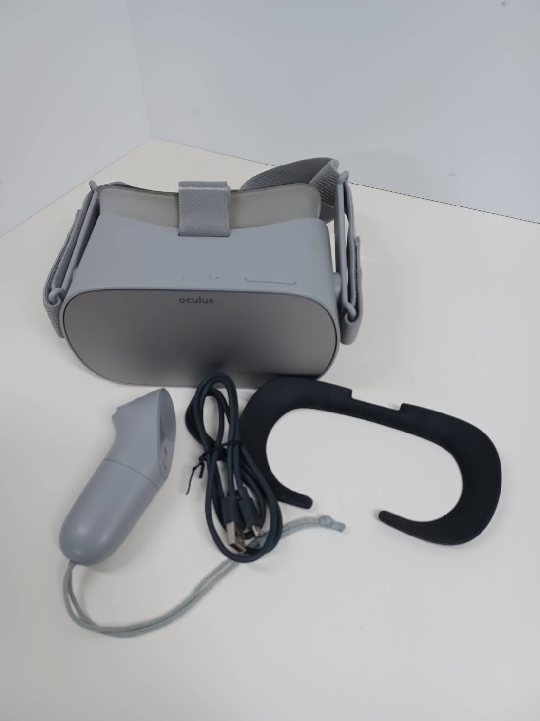 oculus GO/64GB/MH-A64/VRヘッドセット