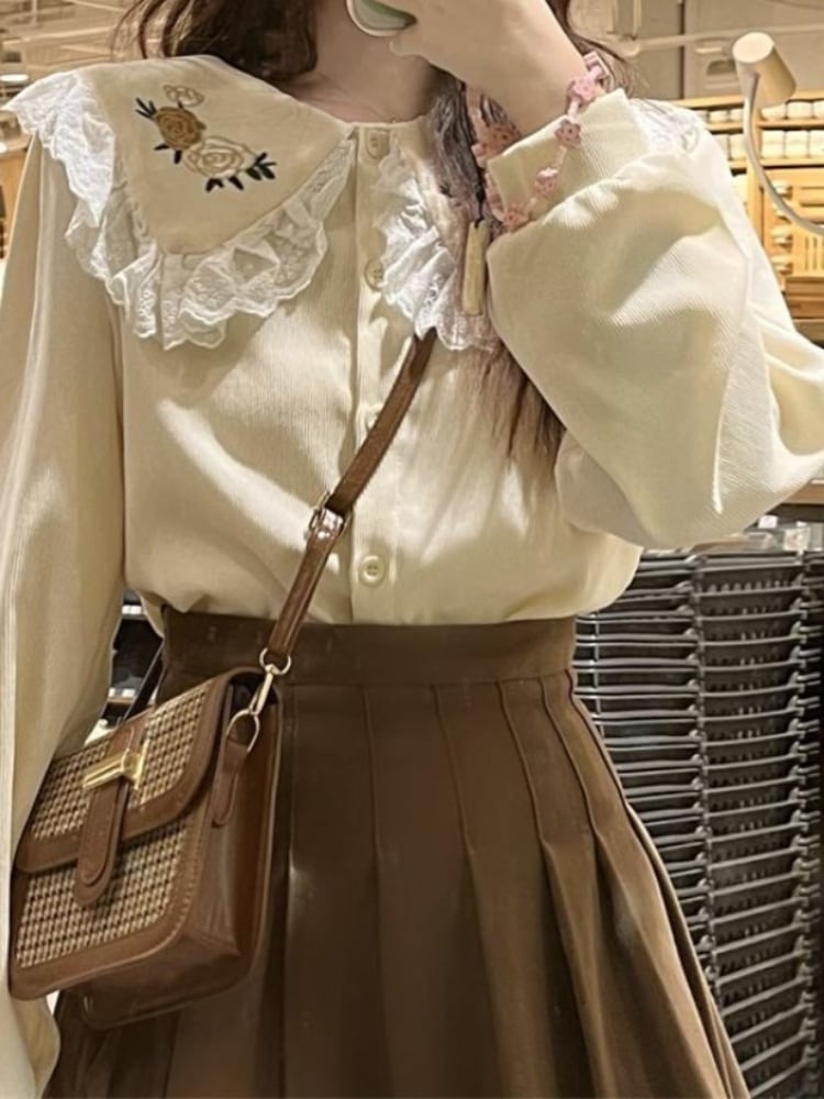 甘めスタイルの大きな襟のフリルがかわいいブラウス 薔薇の刺繍 トップス シャツ 女子 おしゃれ 上品 長袖 大きいサイズ 韓国 CH9591