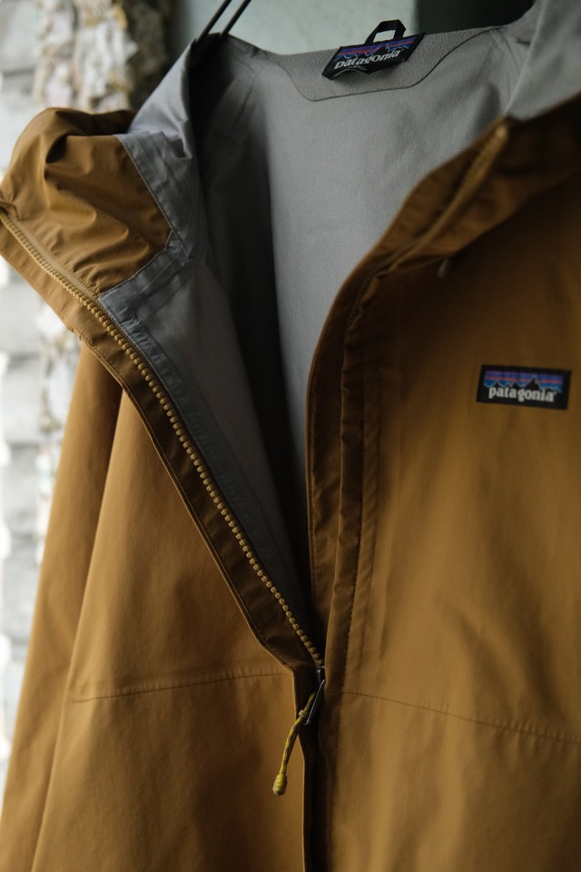 Utah／"Patagonia" torrentshell 3L rain jacket
