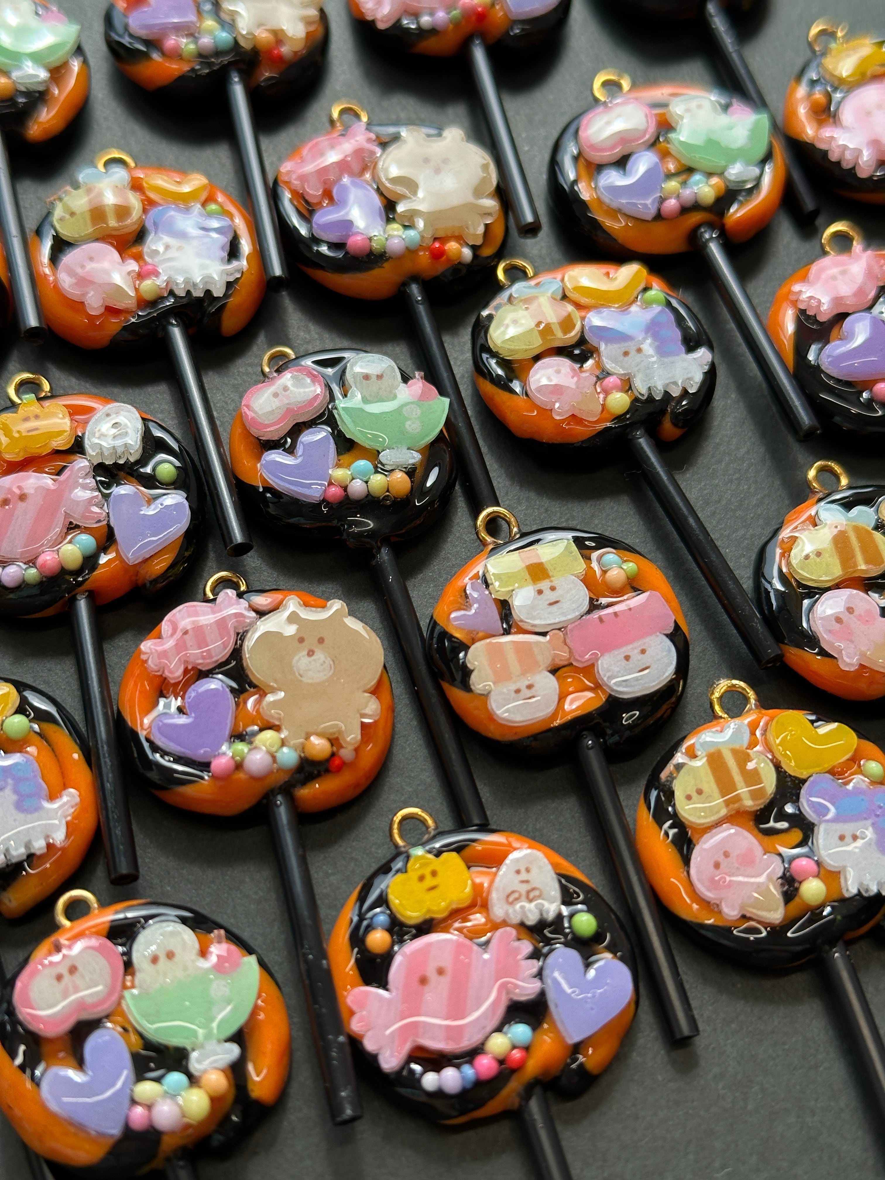 ハロウィンペロキャン