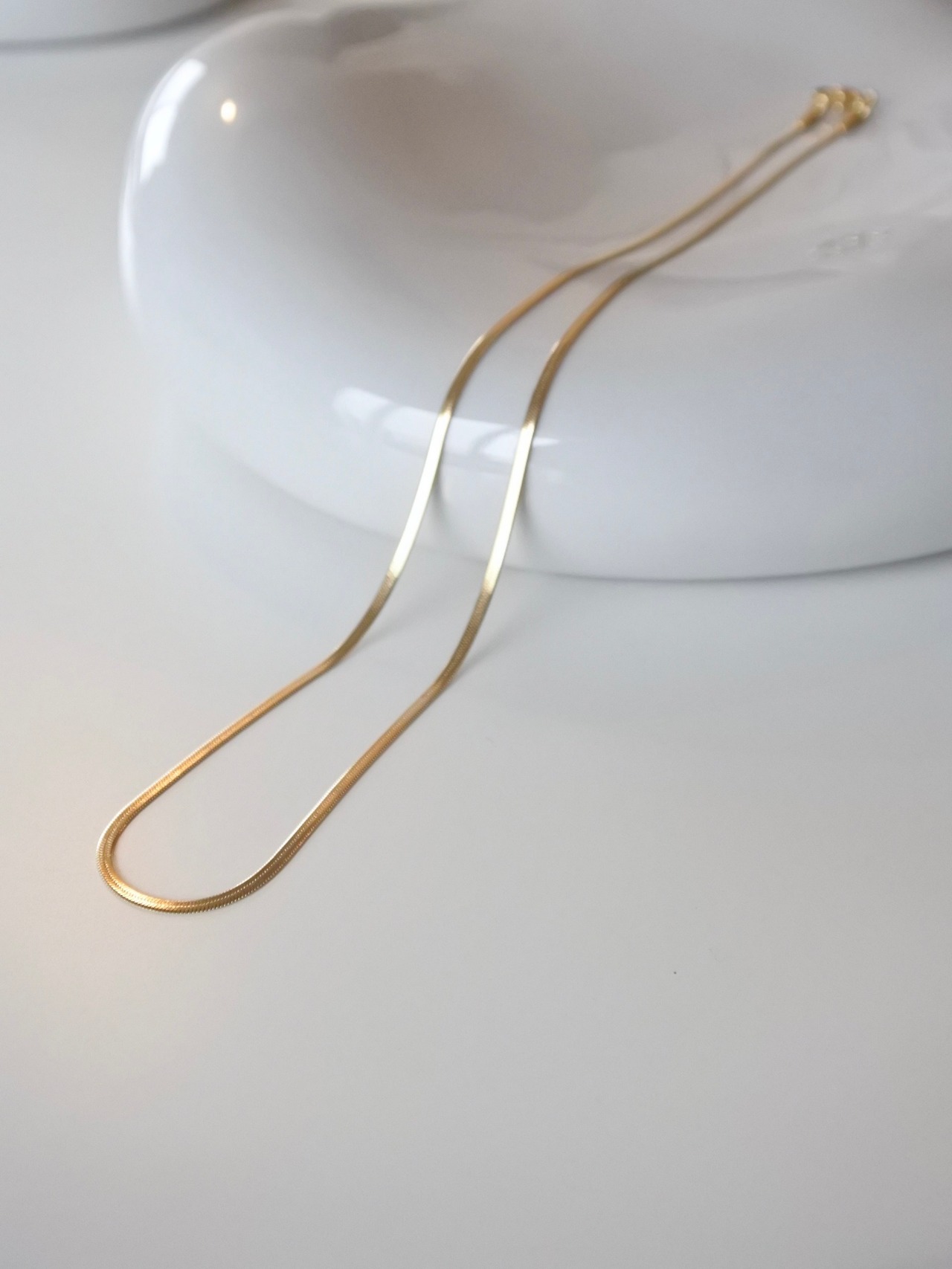 narrow snake chain necklace