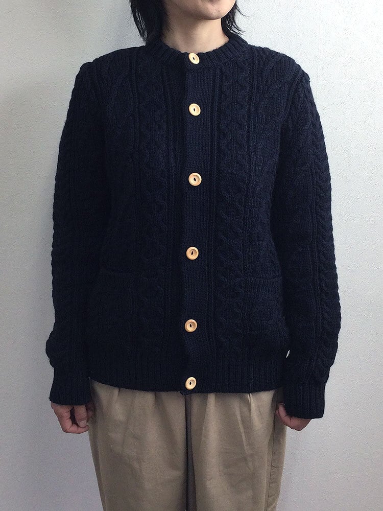 Kerry Woollen Mills ケリーウーレンミルズ Aran Cable Collarless