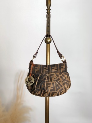 FENDI フェンディ ズッカ ハンドバッグ ブラウン ロゴチャーム 