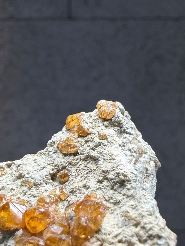 グロッシュラーガーネット var.ヘソナイト【ML-0145】パキスタン