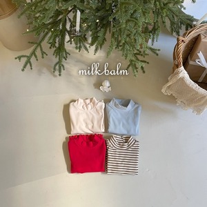 送料無料【即納】Winter half-turtleneck t / milk balm