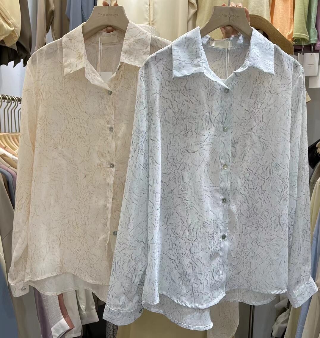 ニュアンス柄 シアーシャツ　AJ2205-642