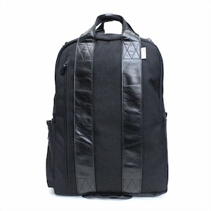 DOUBLES BLACK 「UM3000」 BACKPACK <BLACK>