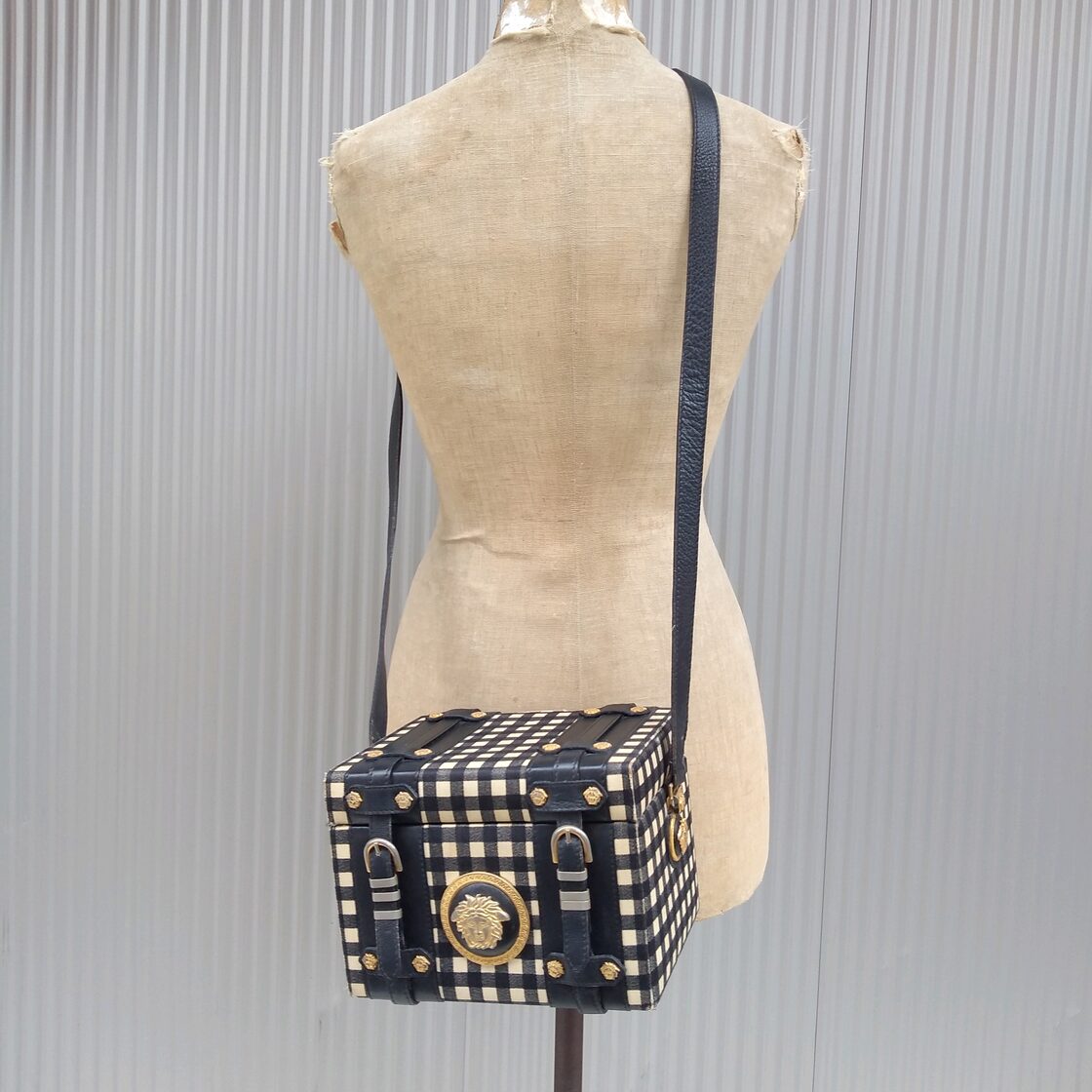 ジャンニヴェルサーチクチュールGIANNI VERSACE COUTURE/スペシャル 