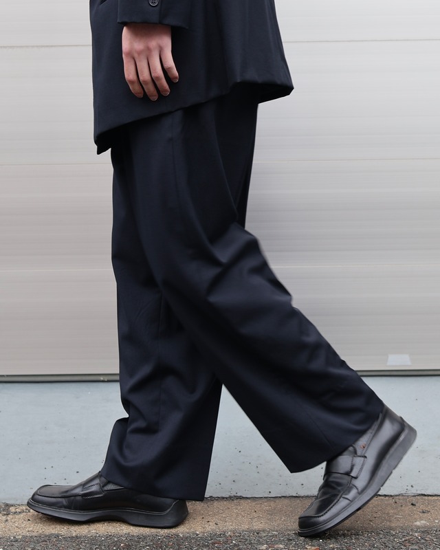 【GIORGIO ARMANI】2-pleat wide slacks <set-up>