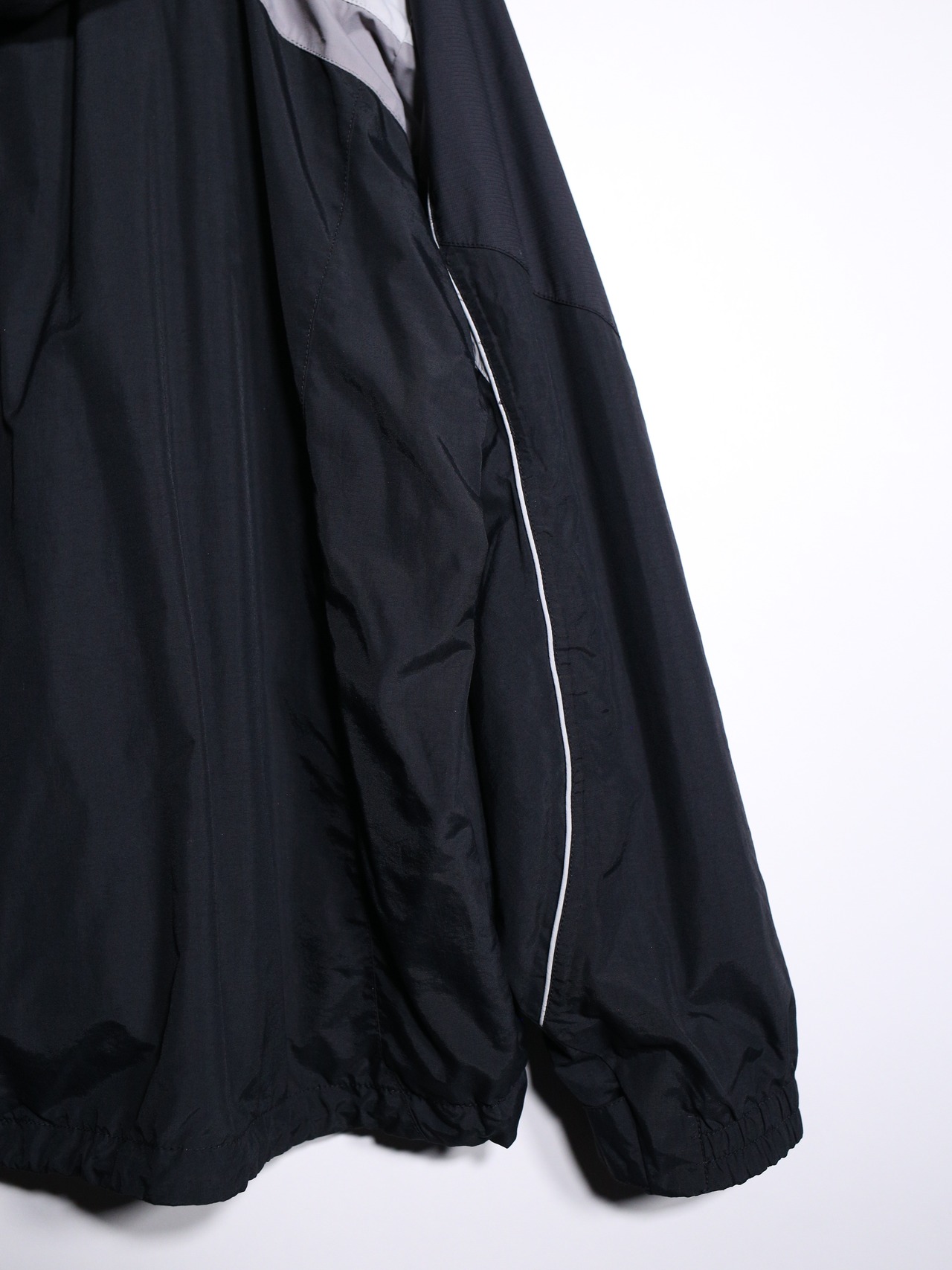 "Colombia" monotone coloring mountain parka - 18