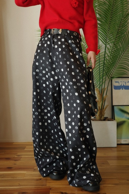 ポルカドットパンツ