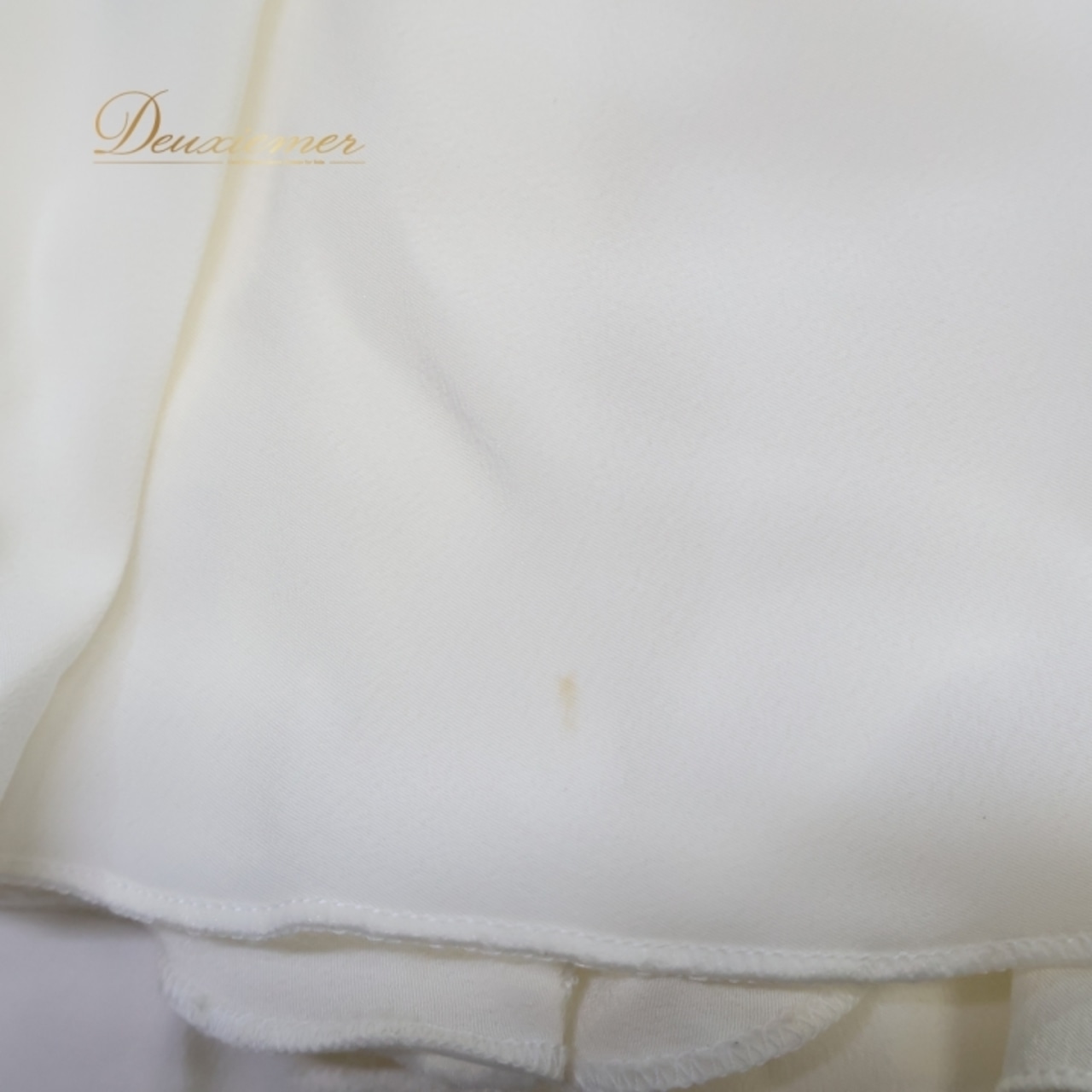 フラメンコ 衣装 ツーピース セットアップ 白 アイボリー ボランテ フリル ファルダ トップス レース ゴールド ホワイト系 上品 ステージ衣装 ダンス衣装 発表会 パーティ レトロ 大人可愛い エレガント デザイン 長袖 高級感 ハイウエスト シンプル レディース かわいい