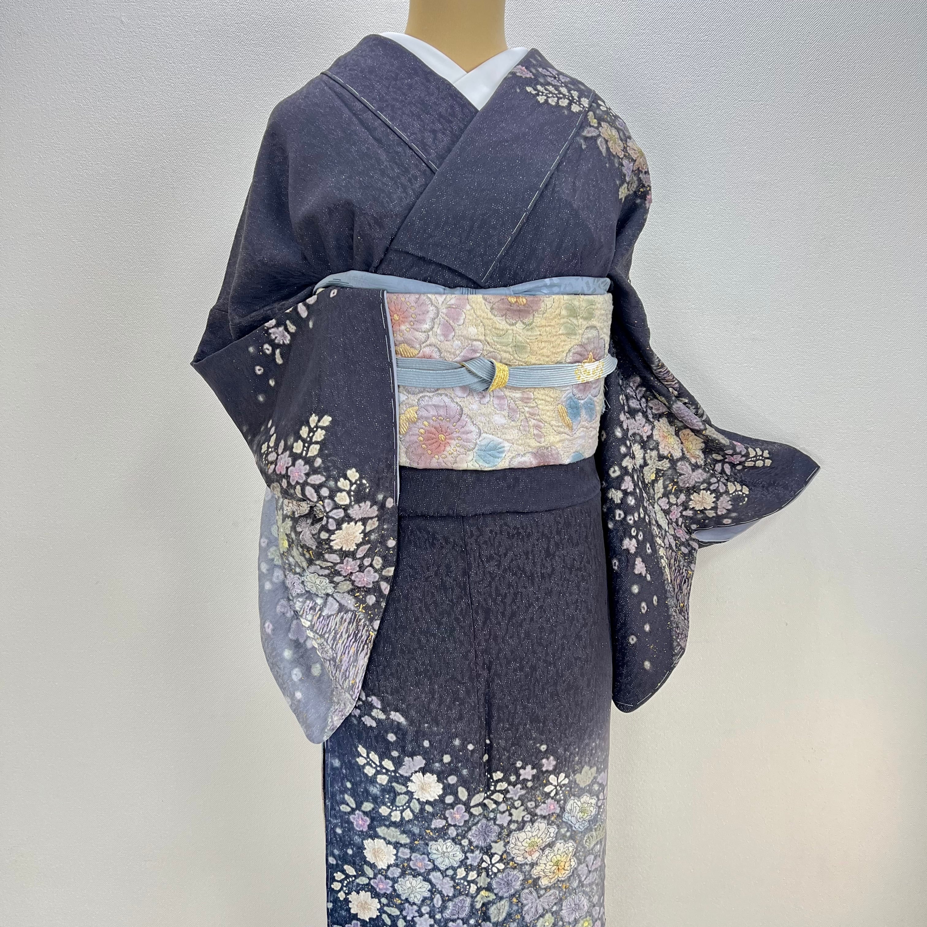 総絞り訪問着 袷 正絹 黒 白 橘 菊 Mサイズ ki27632 美品-